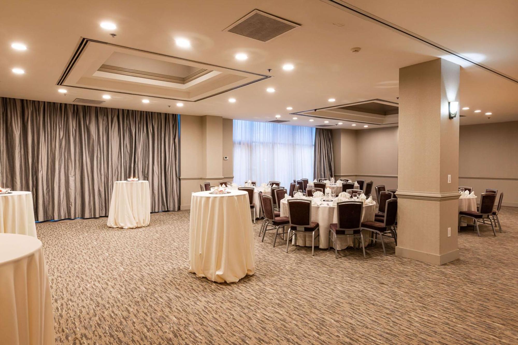 Inn At The Colonnade Baltimore - A Doubletree By Hilton Hotel Bagian luar foto