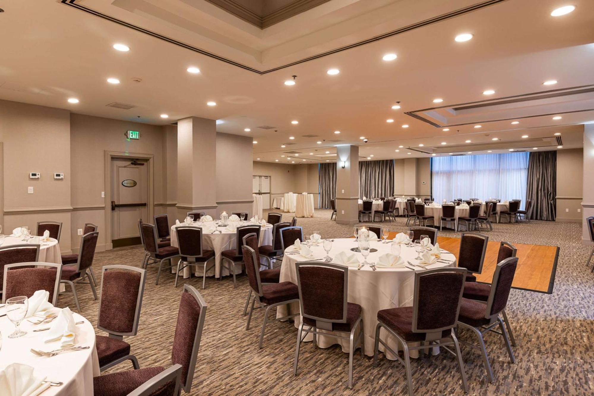 Inn At The Colonnade Baltimore - A Doubletree By Hilton Hotel Bagian luar foto