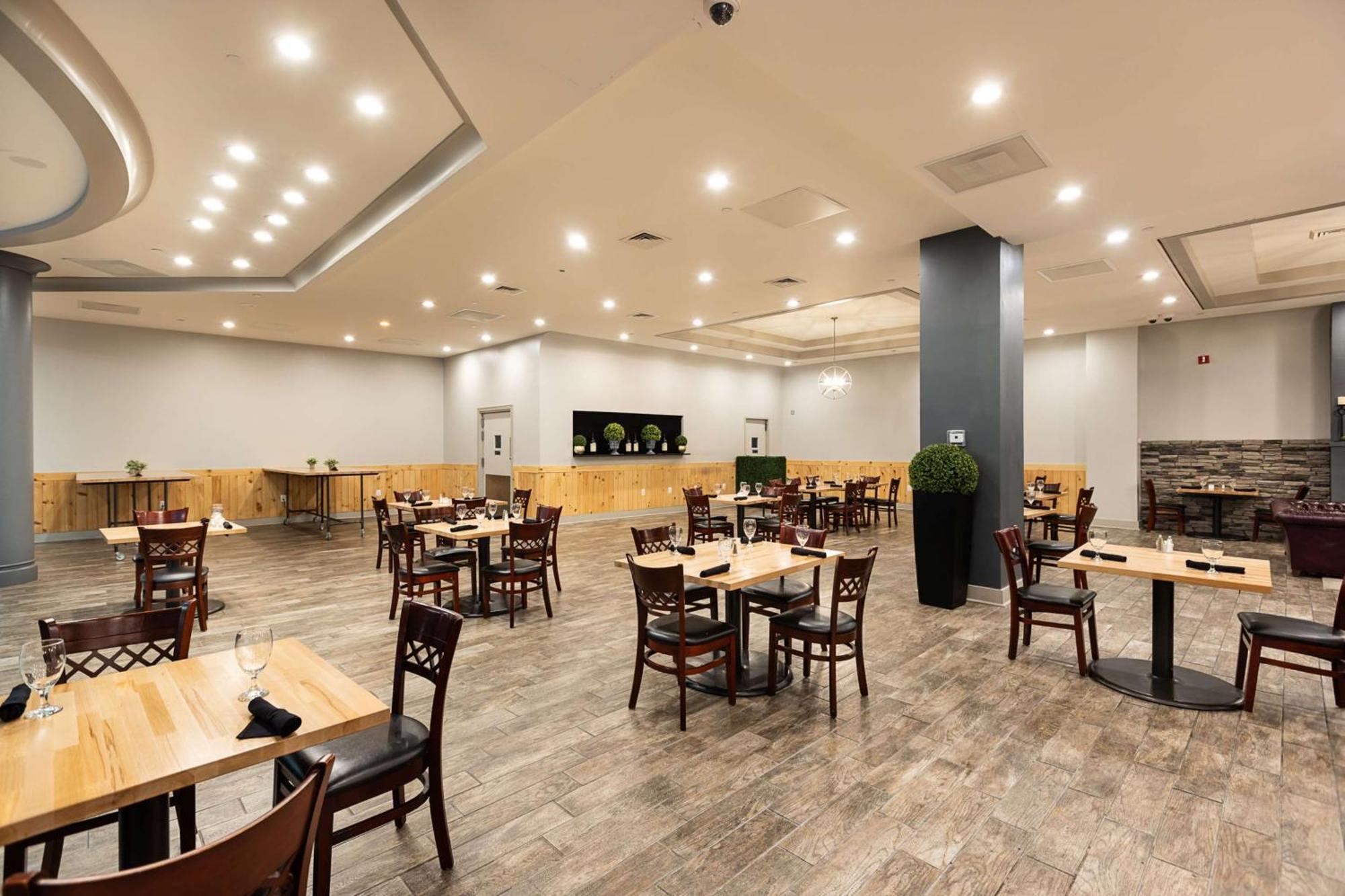 Inn At The Colonnade Baltimore - A Doubletree By Hilton Hotel Bagian luar foto
